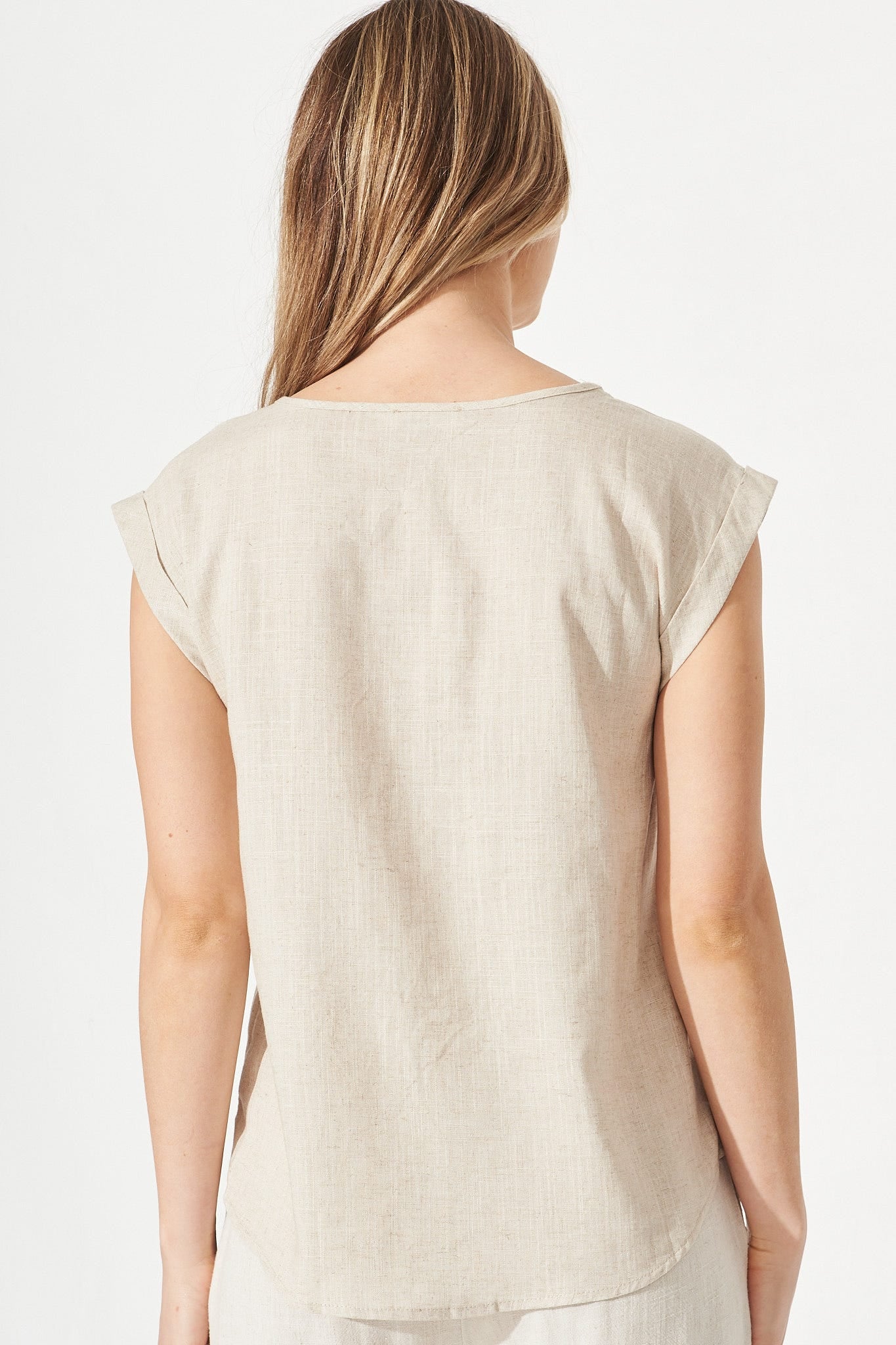 Rejina Top In Oatmeal Linen Blend - Image 5