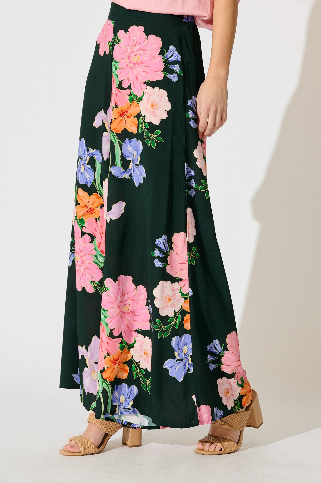 Amara Garden Pant in Green with Multi Floral - Image 6