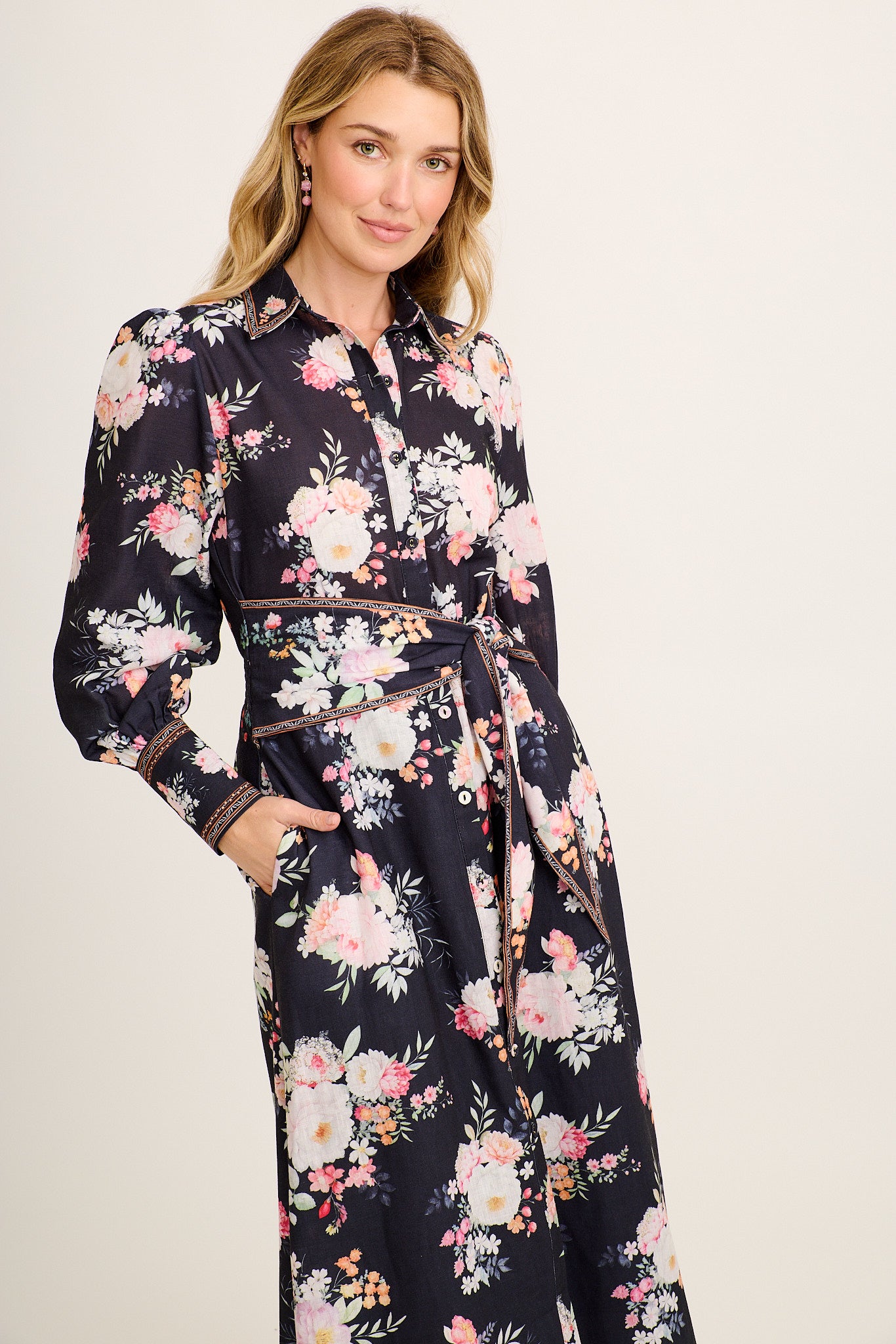 Chic In Bloom Maxi Shirt Dress in Black Floral Linen Blend - Image 2
