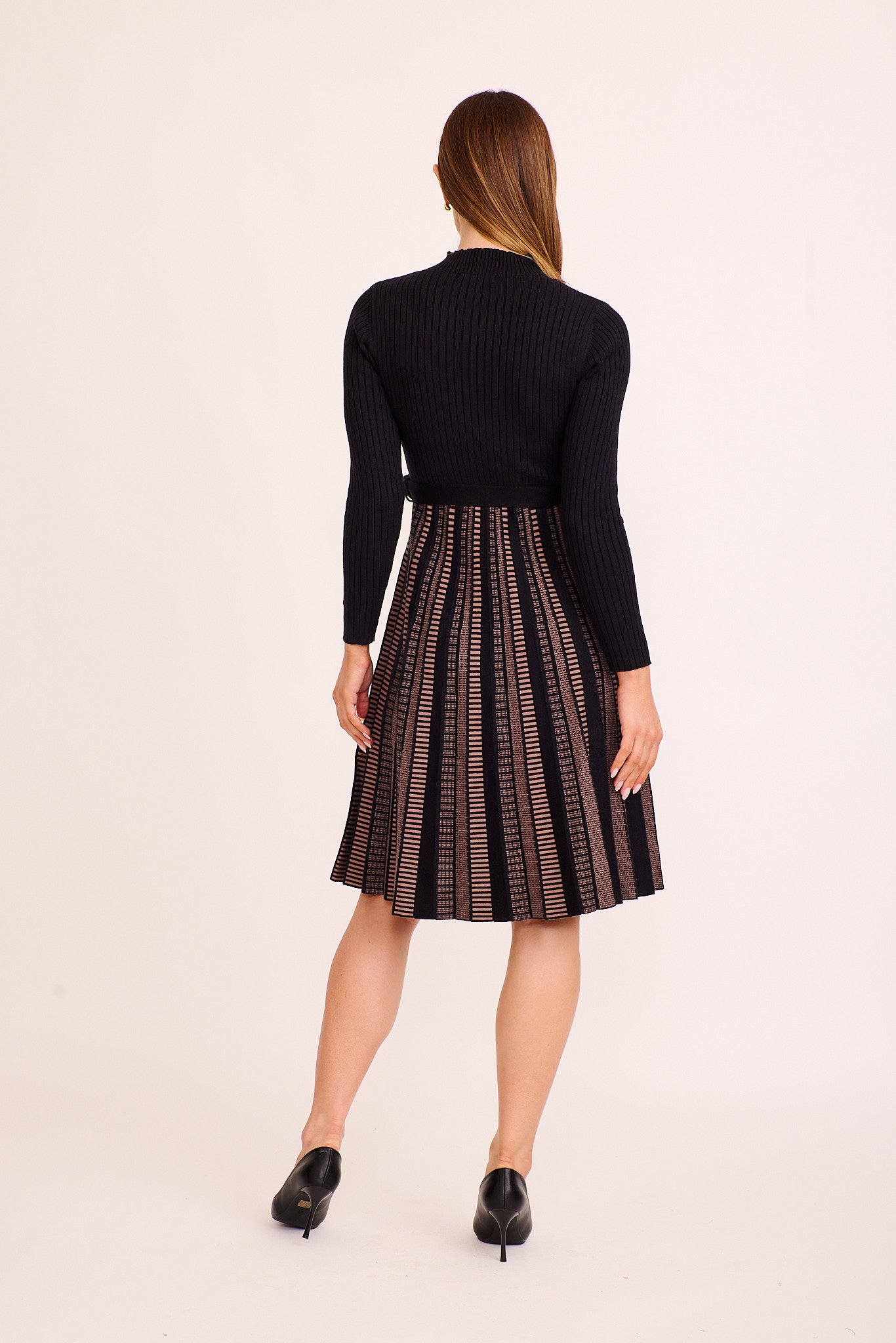 Malpensa Midi Knit Dress in Black and Brown - Image 4